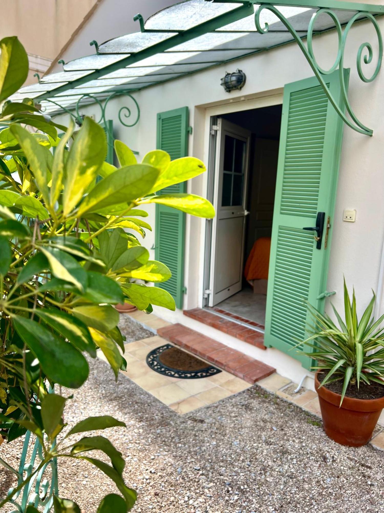 Hotel Le Ponteil Antibes Buitenkant foto