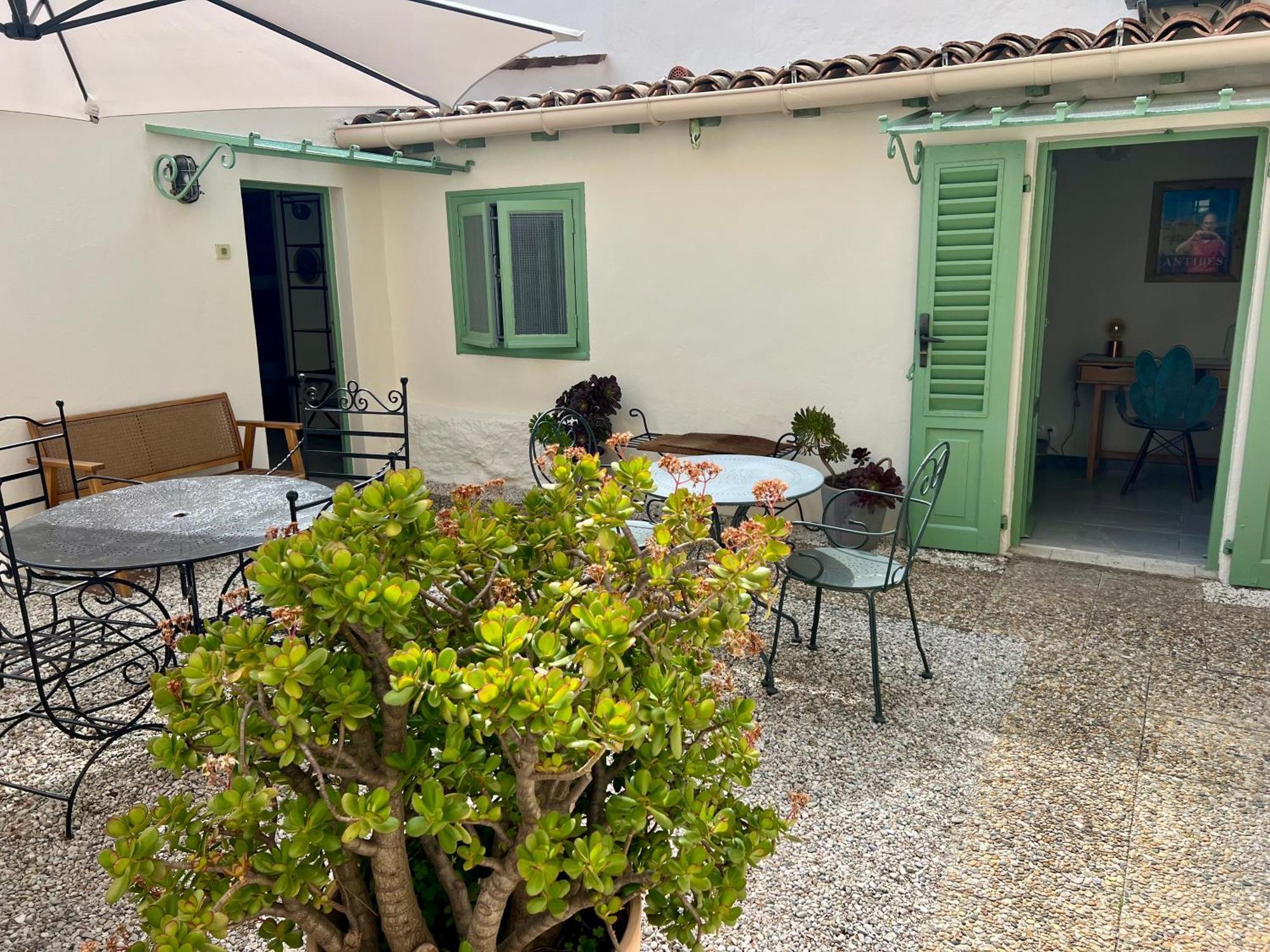 Hotel Le Ponteil Antibes Buitenkant foto
